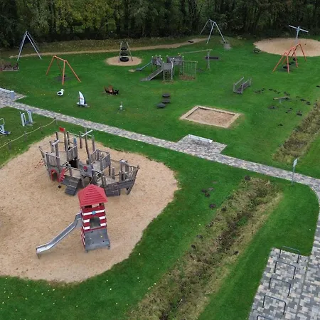 Dom wakacyjny Haus Endrigkeit - Grosses Ferienhaus Mit Garten